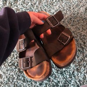 Black Birkenstock’s